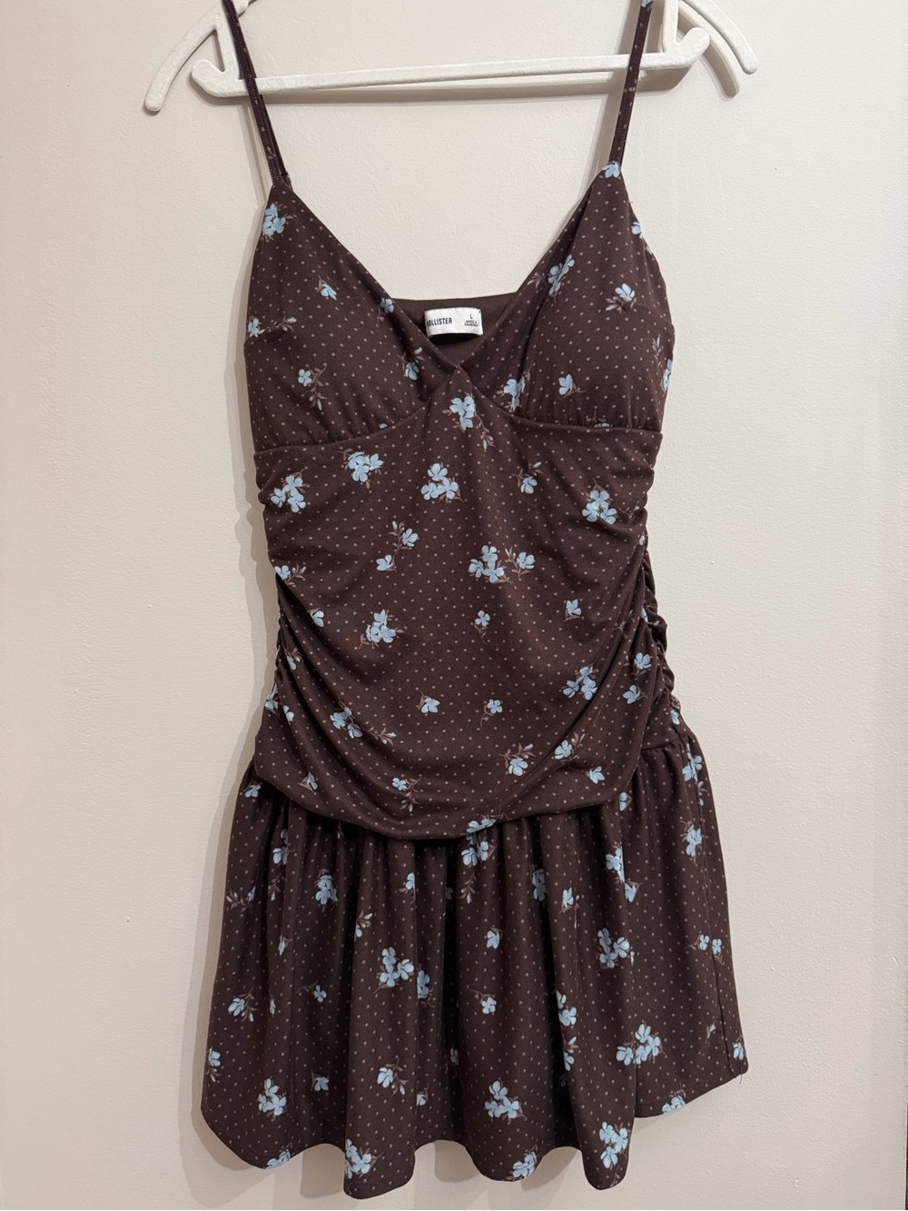Hollister Y2K floral spaghetti-strap mini dress brown blue